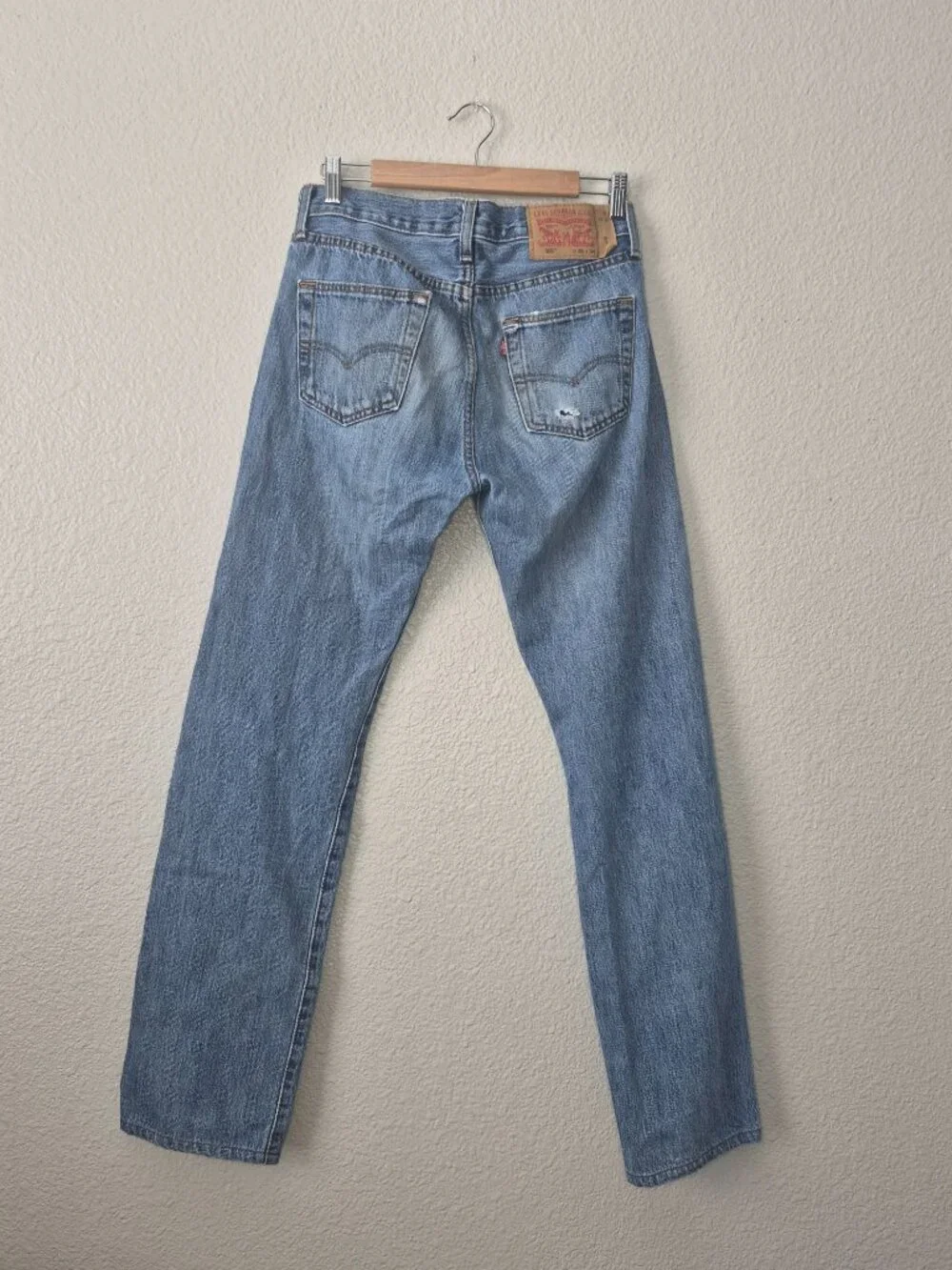 Levi's 501 Original Fit Jeans Mens 30x34 Light Wash Straight Leg Denim